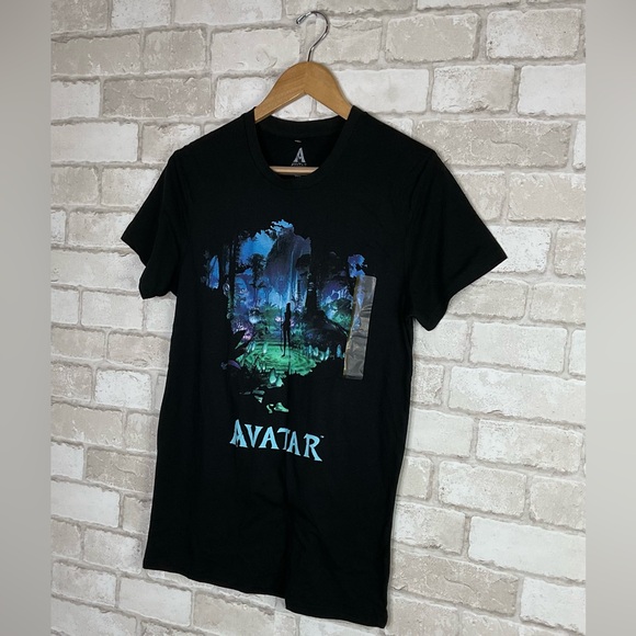 NWOT Avatar Black Graphic Tee Size S - Picture 2 of 11